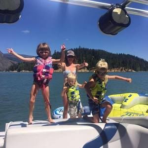 Meet your Posher, Molly